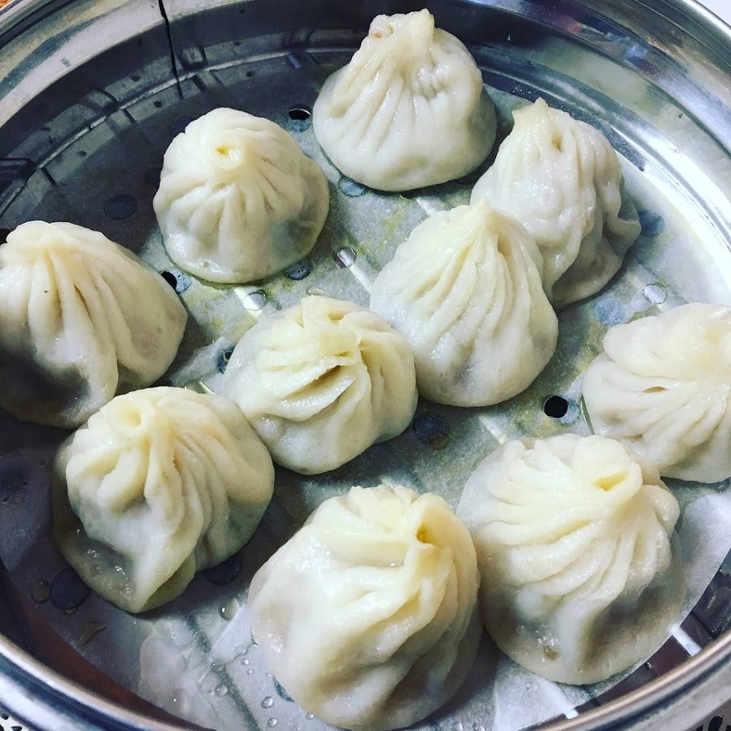 Royal Dumplings House | restaurant | 1689 Kendall Dr suite g, San Bernardino, CA 92407, USA | 9098800829 OR +1 909-880-0829