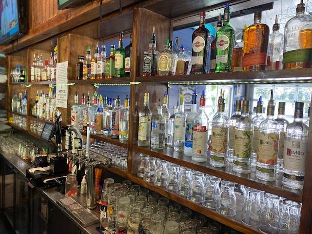 Holy Cow Burgers & Brew | restaurant | 4399 McCarthy Street, North Charleston, SC 29405, USA | 8433778120 OR +1 843-377-8120