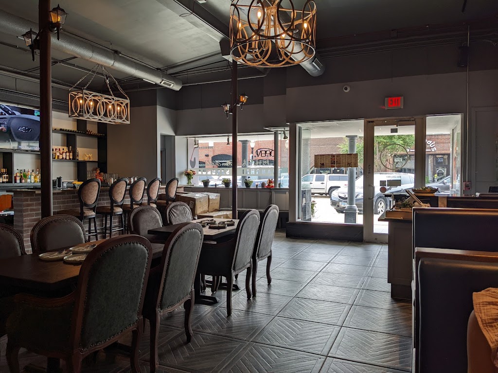 La Mom Kitchen | restaurant | 19 Calendar Ave, La Grange, IL 60525, USA | 7085826901 OR +1 708-582-6901