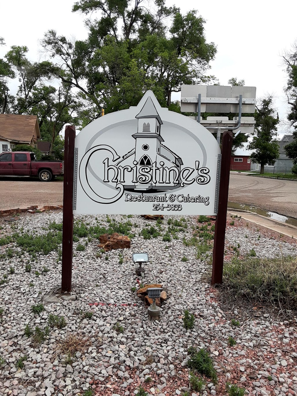 Christines Restaurant & Catering | restaurant | 209 N 2nd St, Rocky Ford, CO 81067, USA | 7192543833 OR +1 719-254-3833