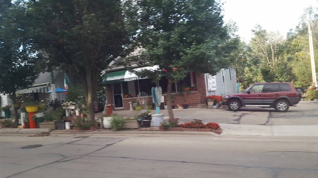 Gallina Pizza | restaurant | 505 N 7th St, Riverton, IL 62561, USA | 2176298743 OR +1 217-629-8743