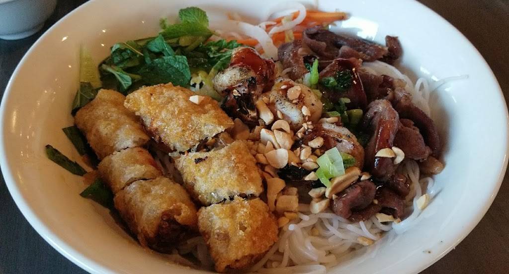 Saigon District Restaurant | restaurant | 19171 Magnolia St #3, Huntington Beach, CA 92646, USA | 7149644500 OR +1 714-964-4500