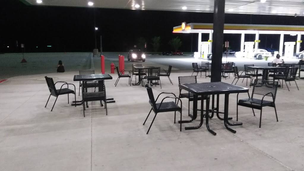 Petro Brand New | restaurant | Wilmington, IL 60481, USA | 7792327975 OR +1 779-232-7975