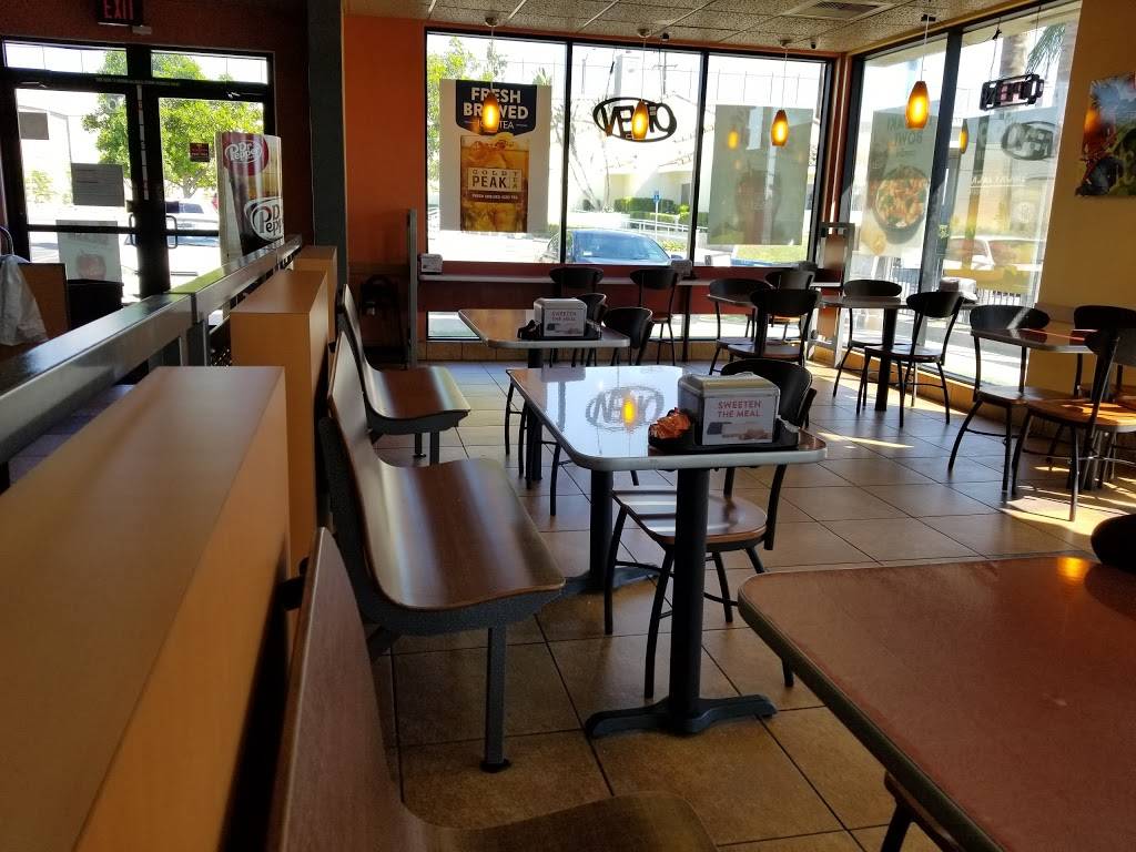 Jack in the Box | restaurant | 2097 E Orangethorpe Ave, Placentia, CA 92870, USA | 7149934579 OR +1 714-993-4579