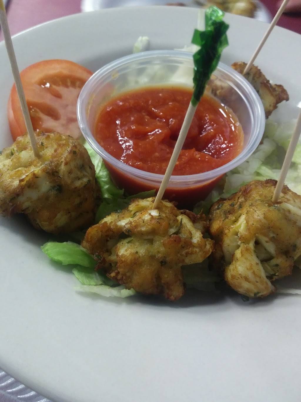 Brewers Landing | restaurant | 801 Woodrow Ave, Essex, MD 21221, USA | 4103915409 OR +1 410-391-5409