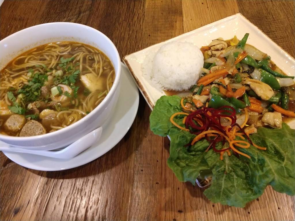 Thai Jasmine | restaurant | 215 S Pine St, Lima, OH 45804, USA | 4192228886 OR +1 419-222-8886