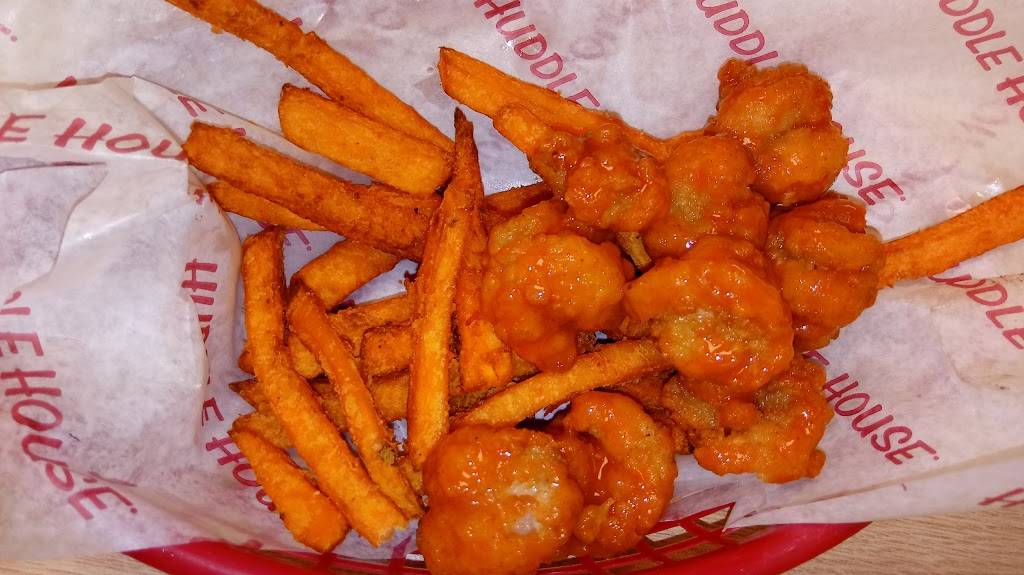 Huddle House | restaurant | 206 E Pine Ave, McBee, SC 29101, USA | 8433355376 OR +1 843-335-5376