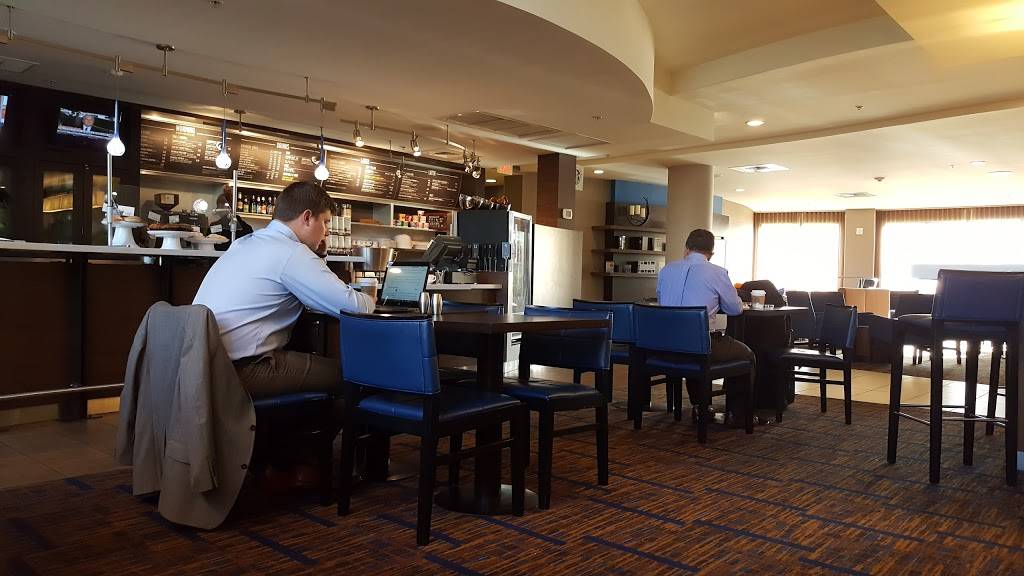 The Bistro – Eat. Drink. Connect.® | restaurant | 280 Old Morehall Rd, Malvern, PA 19355, USA | 6109932600 OR +1 610-993-2600