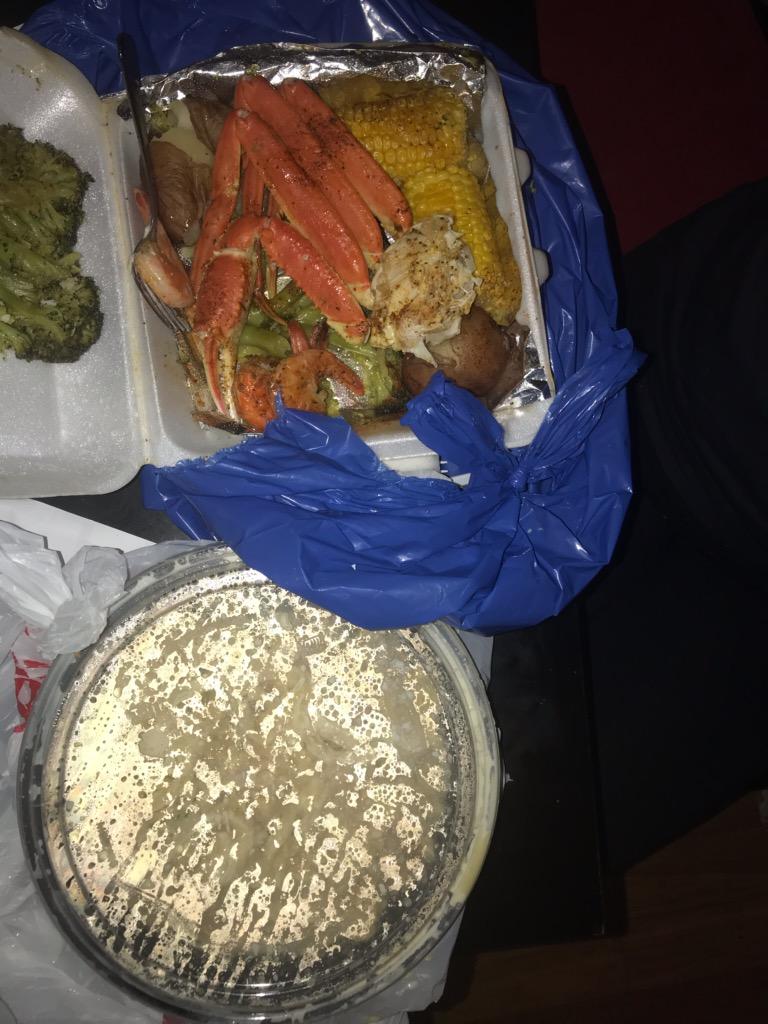 A & J seafood | meal takeaway | 3148 N Broad St, Philadelphia, PA 19132, USA | 2152257700 OR +1 215-225-7700