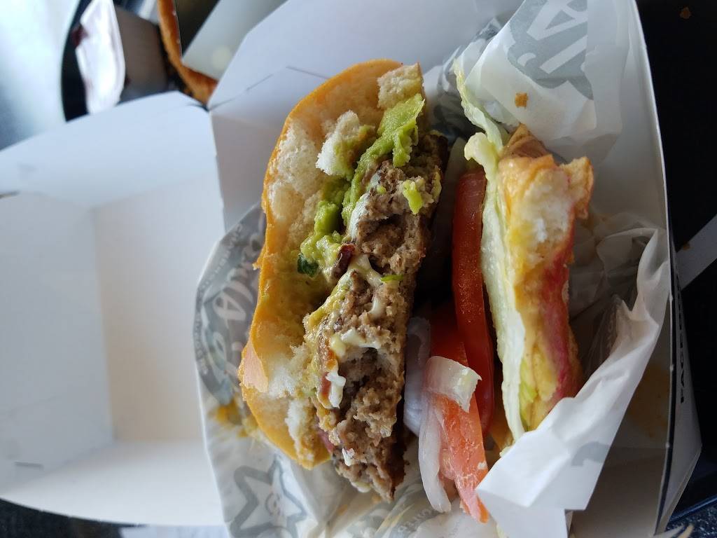 Carls Jr. | restaurant | 8924 Sierra Ave, Fontana, CA 92335, USA | 9098237200 OR +1 909-823-7200