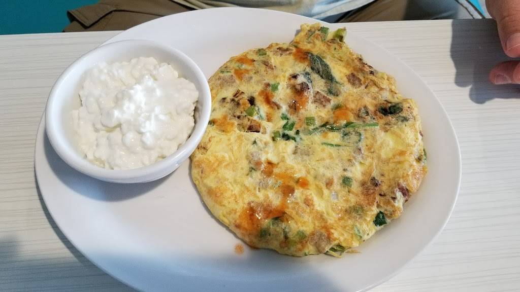 The Breakfast Joynt | restaurant | 6245 E Bell Rd, Scottsdale, AZ 85254, USA | 4806649373 OR +1 480-664-9373