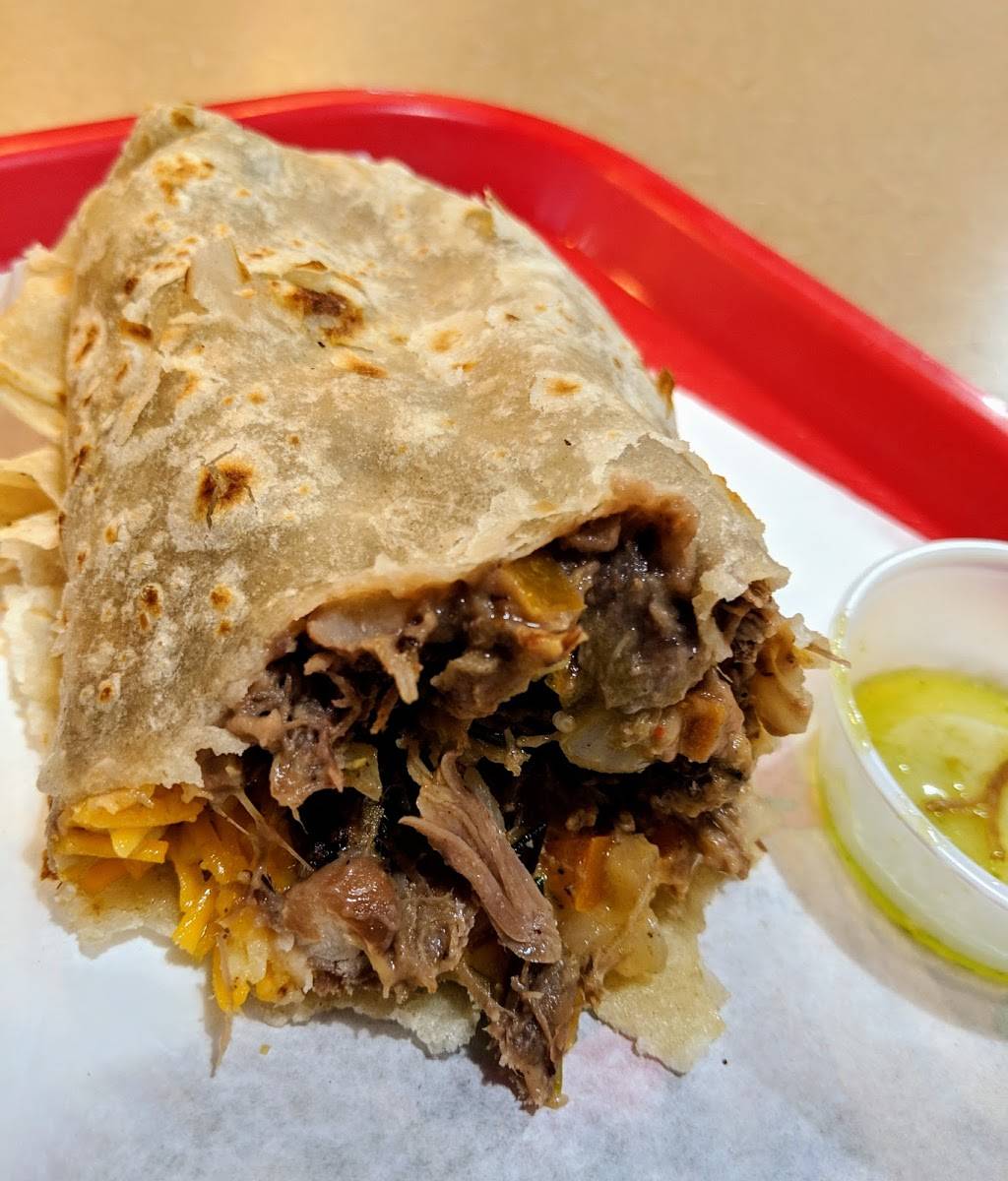 Hunbertos Mexican Food | restaurant | 53 N Val Vista Dr #101, Gilbert, AZ 85234, USA | 4806330303 OR +1 480-633-0303