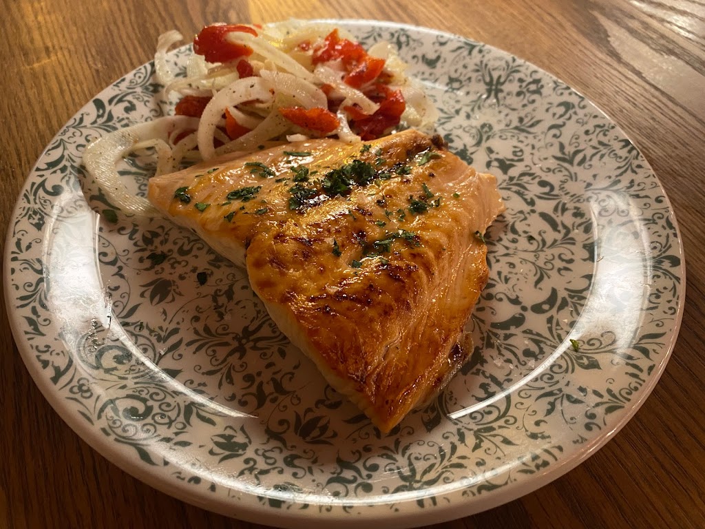 Gino & Martys | restaurant | 844 W Randolph St, Chicago, IL 60607, USA | 3122919120 OR +1 312-291-9120