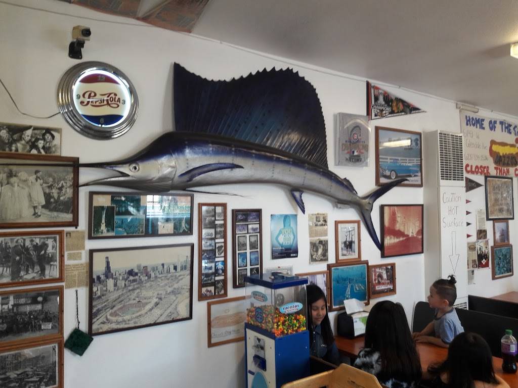 Dazzos Dog House | restaurant | 6143 W Glendale Ave, Glendale, AZ 85301, USA | 6239343536 OR +1 623-934-3536