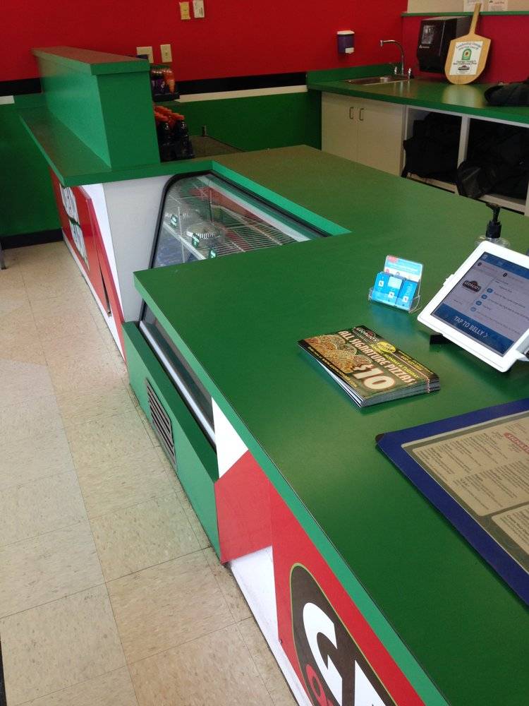 Georgios Oven Fresh Pizza Co | restaurant | 15421 W High St, Middlefield, OH 44062, USA | 4406325844 OR +1 440-632-5844