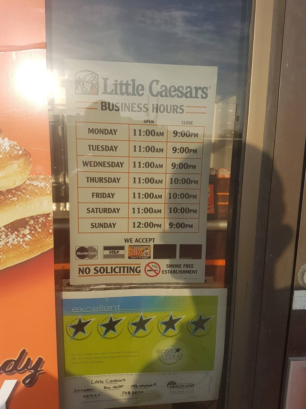 Little Caesars Pizza | meal takeaway | 59 Main St E, Kingsville, ON N9Y 1A1, Canada | 5197336666 OR +1 519-733-6666