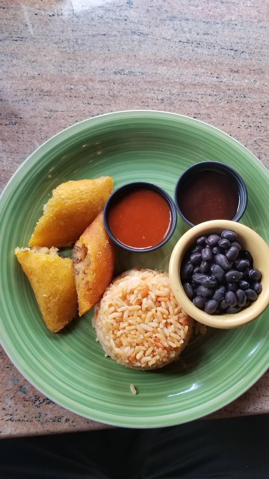 Tequila Lime Cantina | restaurant | 197 Bank St, Fall River, MA 02720, USA | 7743654850 OR +1 774-365-4850