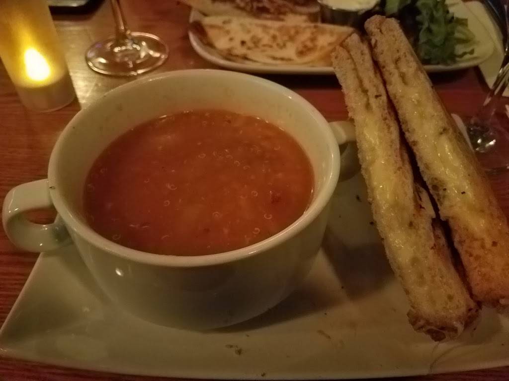 Keuka Kafe a Wine Bar | restaurant | 112-04 Queens Blvd, Forest Hills, NY 11375, USA | 7188801478 OR +1 718-880-1478