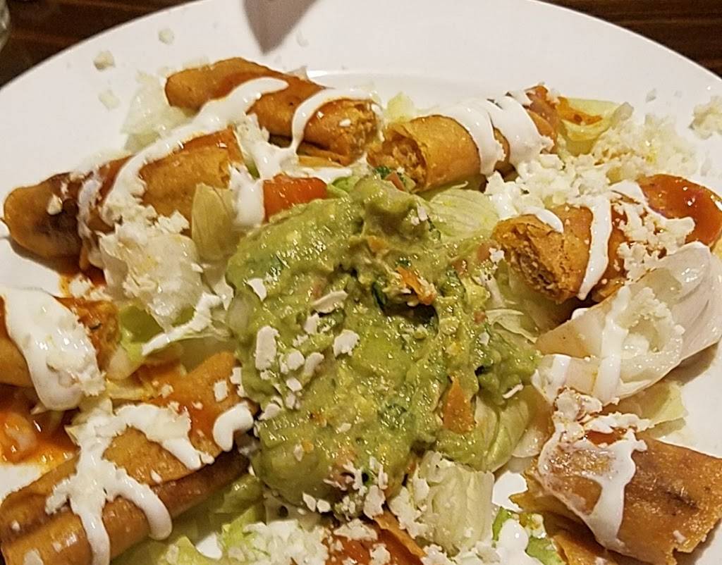 Ixtapa Mexican Grill & Cantina | restaurant | 765 Boston Rd, Groton, MA 01450, USA | 9782721465 OR +1 978-272-1465