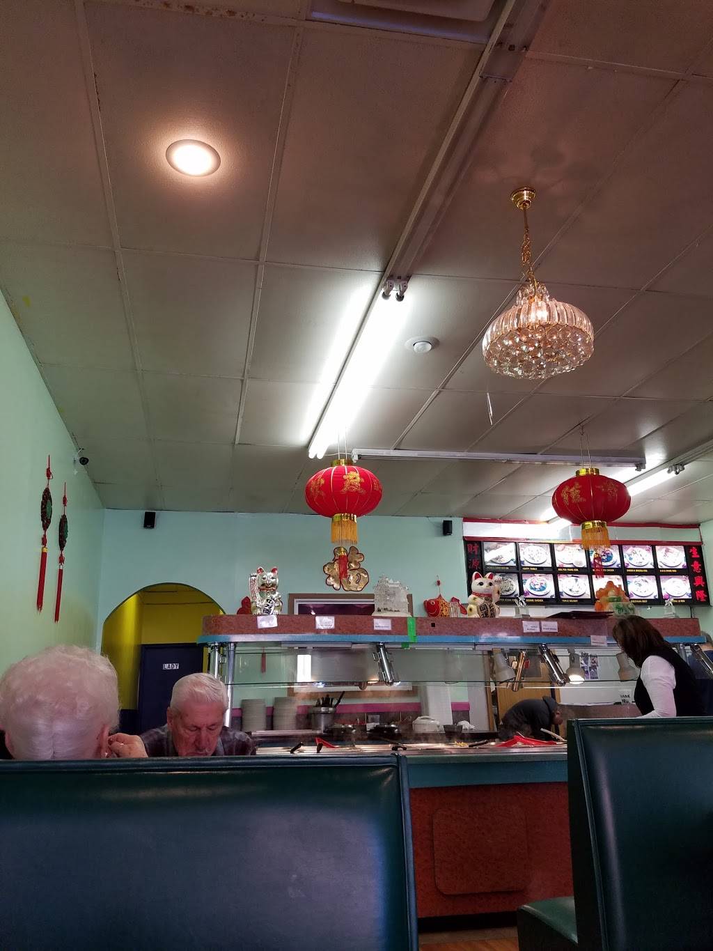 Golden China Restaurant | restaurant | 102 E High St, Hicksville, OH 43526, USA | 4195421688 OR +1 419-542-1688