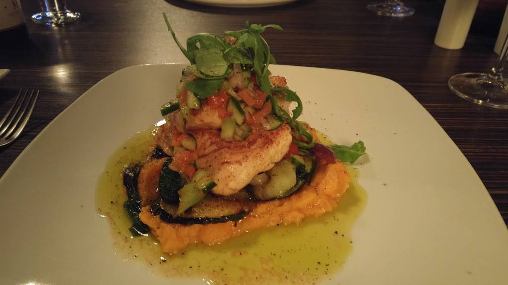 Restaurant Isola Bella Terrebonne | restaurant | 3437 Boulevard de la Pinière, Terrebonne, QC J6X 0A1, Canada | 4503261377 OR +1 450-326-1377