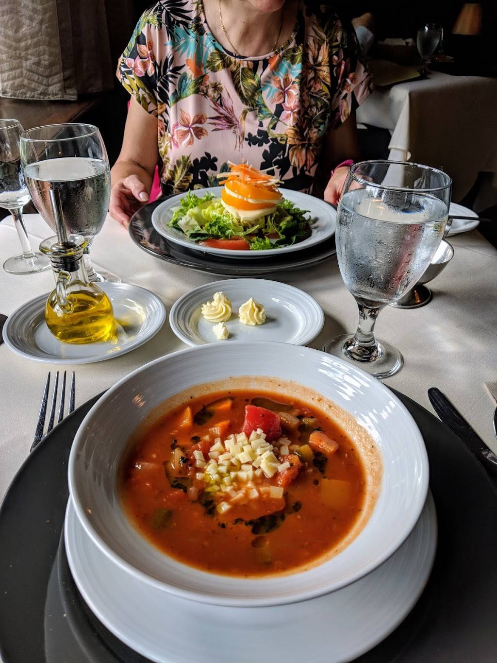 Castle Hill Restaurant | restaurant | 2910 VT-103, Cavendish, VT 05142, USA | 8022267361 OR +1 802-226-7361