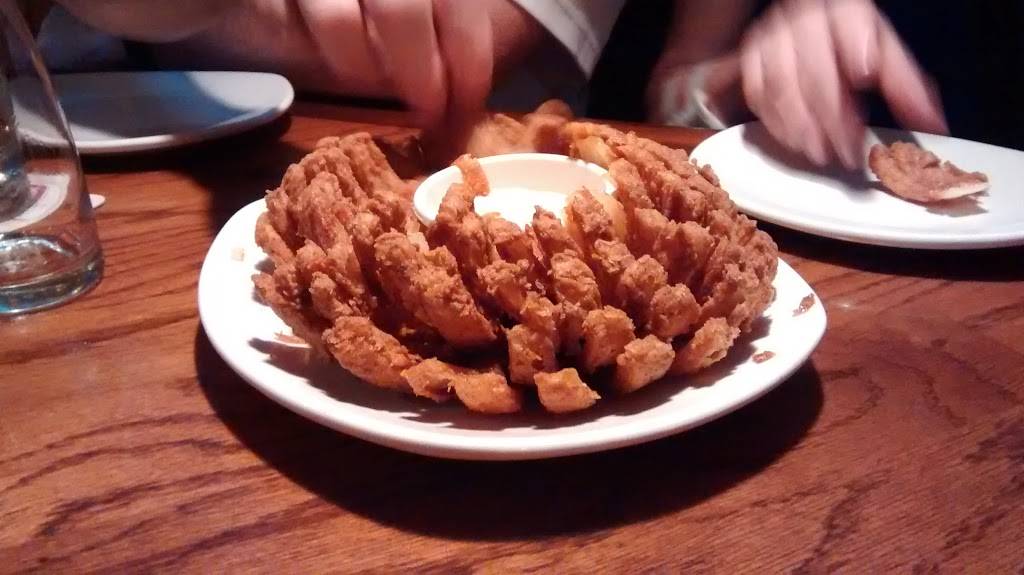 Outback Steakhouse | restaurant | 3215 SW College Rd, Ocala, FL 34474, USA | 3522370022 OR +1 352-237-0022