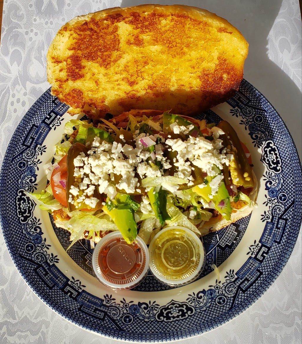 Pupuseria Las Comadres | restaurant | 760 Chambers St, Eugene, OR 97402, USA | 5415143896 OR +1 541-514-3896