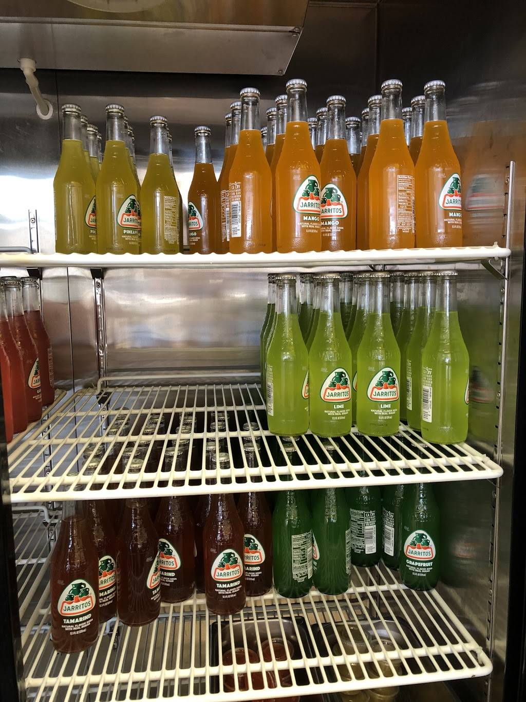 Taco Mobil | restaurant | 692 21st St, Vero Beach, FL 32960, USA | 7722052668 OR +1 772-205-2668