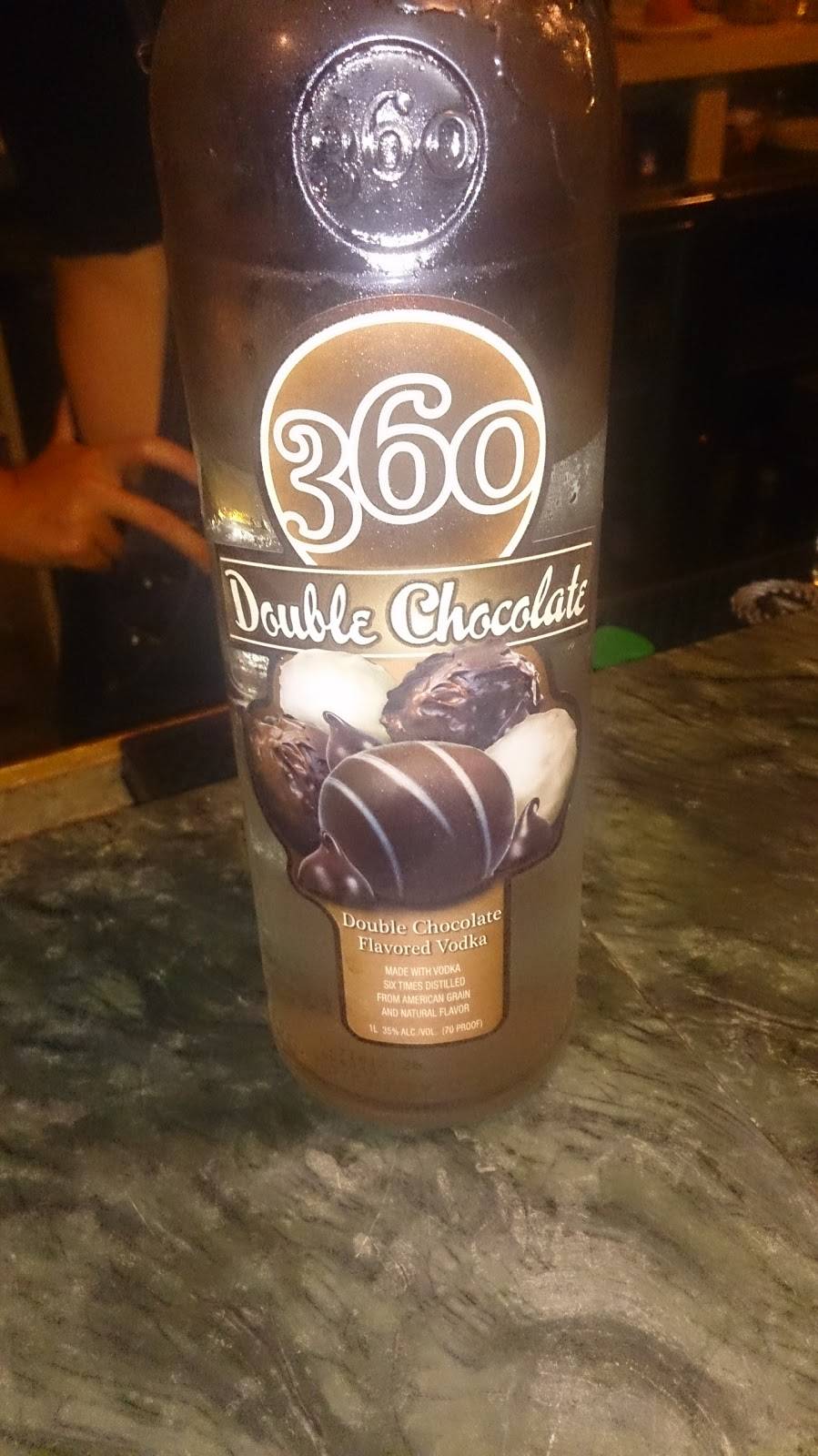 Lighthouse Waterfront Cafe | restaurant | 76 Shore Rd, Glen Cove, NY 11542, USA | 5162772088 OR +1 516-277-2088