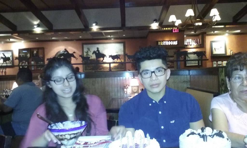 Subway Restaurants | restaurant | 2310 SW Military Drive, Ste 105, South Park Mall, San Antonio, TX 78224, USA | 2109246190 OR +1 210-924-6190