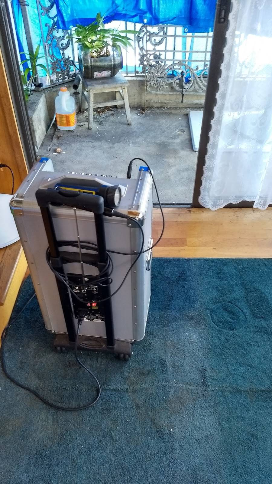 Jack in the Box | restaurant | 2317 N School St, Honolulu, HI 96819, USA | 8088417211 OR +1 808-841-7211