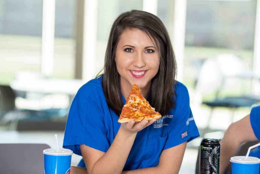 Paavos Pizza & Grill | restaurant | 2000 N Career Ave, Sioux Falls, SD 57107, USA | 6053674899 OR +1 605-367-4899