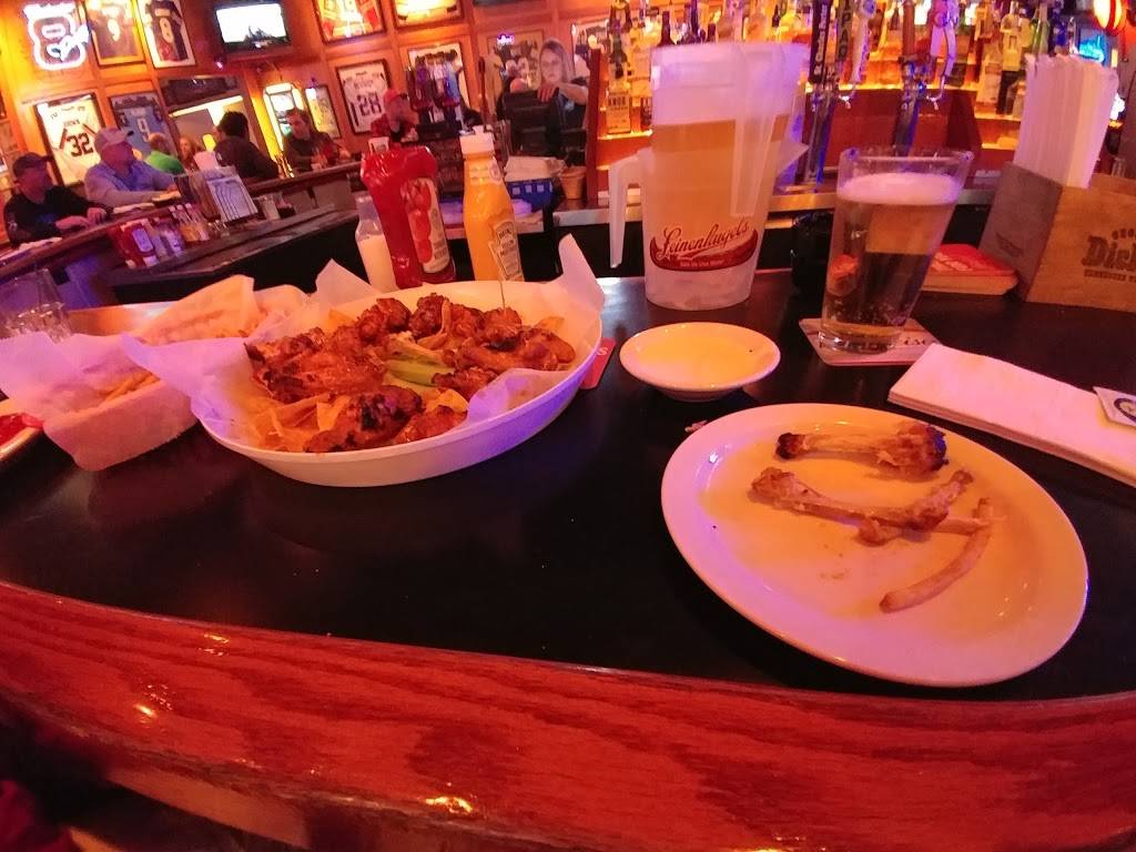 Coachs Eastgate Grille | restaurant | 6750 Eastgate Blvd, Lebanon, TN 37090, USA | 6154439994 OR +1 615-443-9994