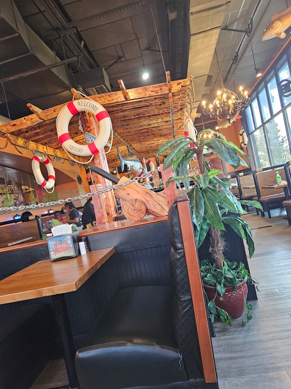 The Juicy Seafood | restaurant | 4671 Airport Blvd, Mobile, AL 36608, USA | 2512870988 OR +1 251-287-0988