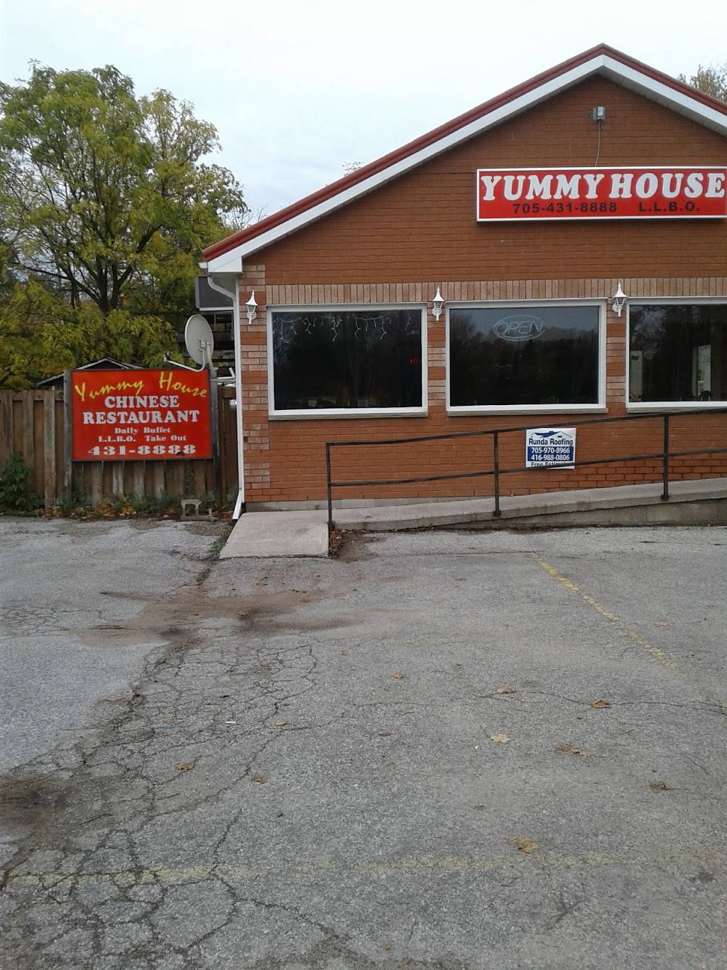 Yummy House | restaurant | 898 Innisfil Beach Rd, Innisfil, ON L9S 2C2, Canada | 7054318888 OR +1 705-431-8888
