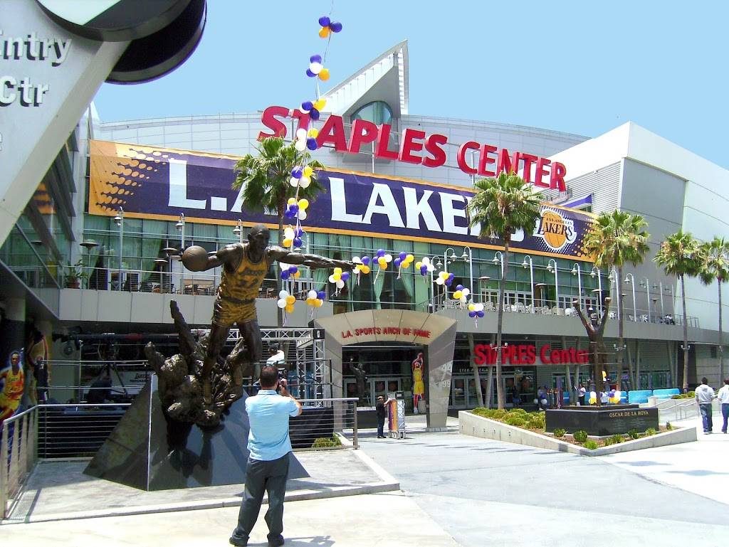 Levy | restaurant | 1111 S Figueroa St, Los Angeles, CA 90015, USA | 2137427885 OR +1 213-742-7885