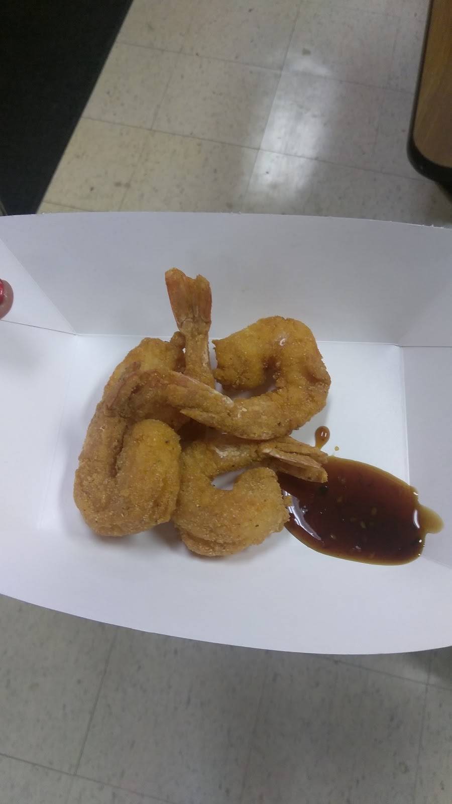 Its A Wing Thing | restaurant | 5839 Forest Hills Rd, Rockford, IL 61114, USA | 8157087157 OR +1 815-708-7157