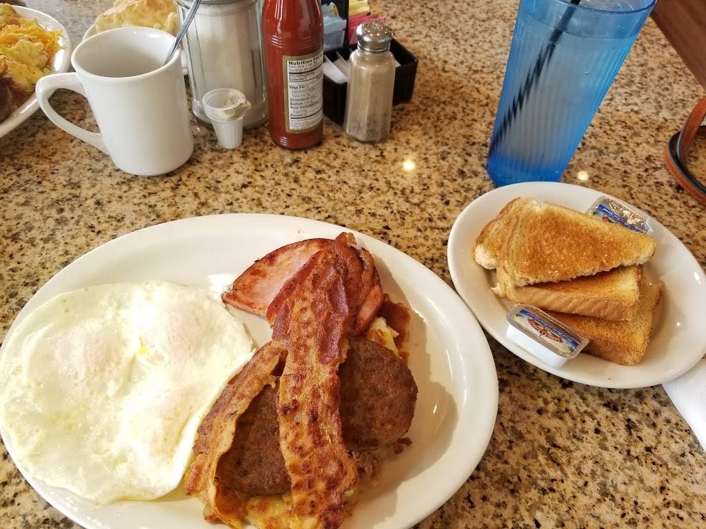 Baccailis Cafe American Country Style Breakfast Lunch Dinner | restaurant | 6734, 3950 N Fry Rd #100, Katy, TX 77449, USA | 2815791828 OR +1 281-579-1828