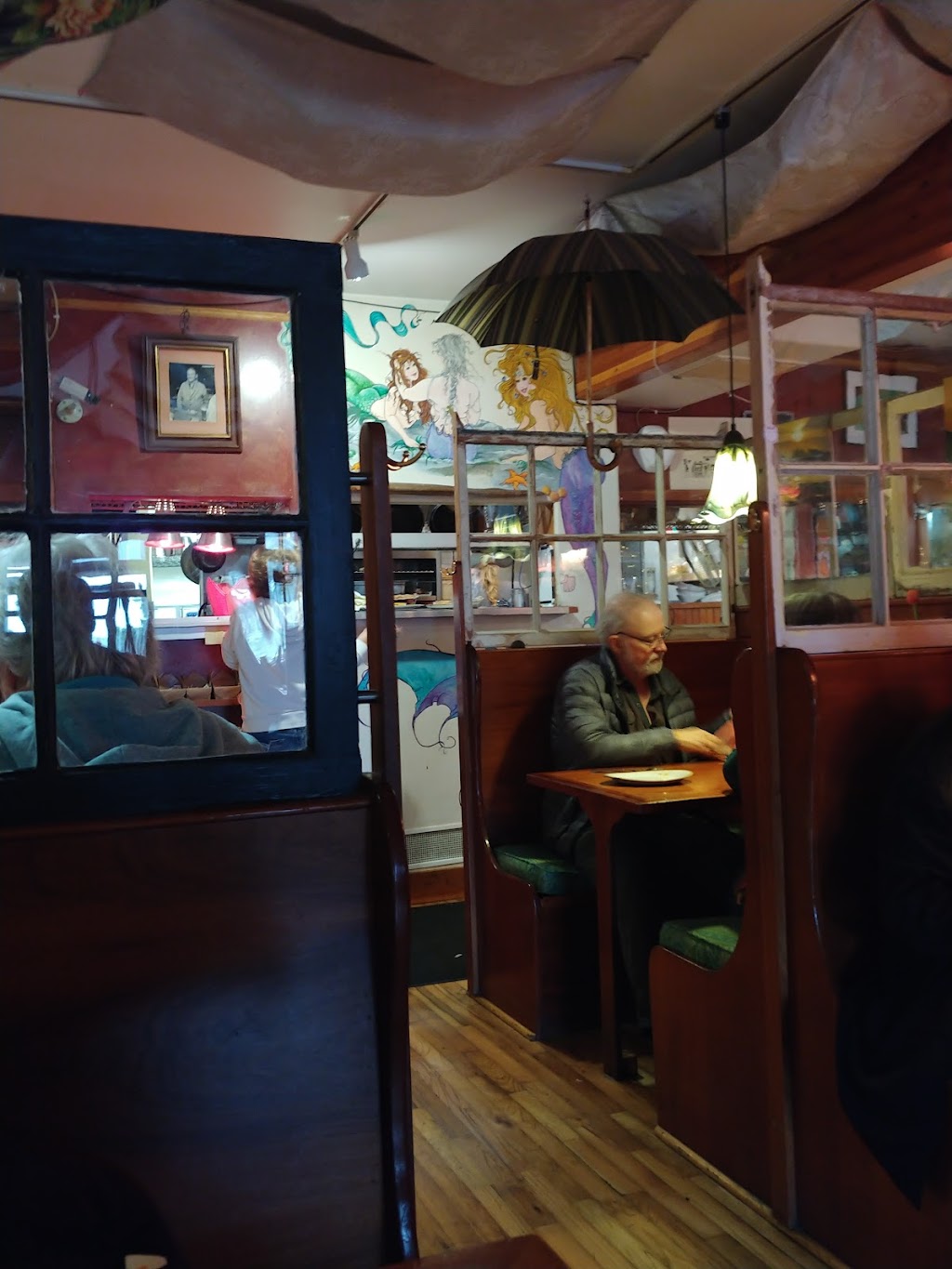 The Drift Inn Hotel and Restaurant | restaurant | 124 US-101, Yachats, OR 97498, USA | 5415474477 OR +1 541-547-4477