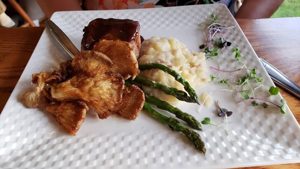 Junipers at the Wildflower Inn | restaurant | 2059 Darling Hill Rd, Lyndonville, VT 05851, USA | 8026268310 OR +1 802-626-8310