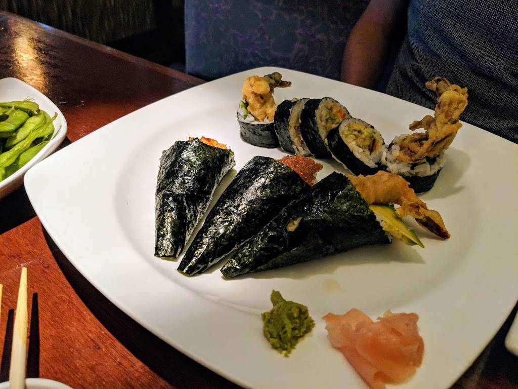 Waza Japanese Cuisine | restaurant | 6927 FM 1960, Houston, TX 77069, USA | 2815808858 OR +1 281-580-8858