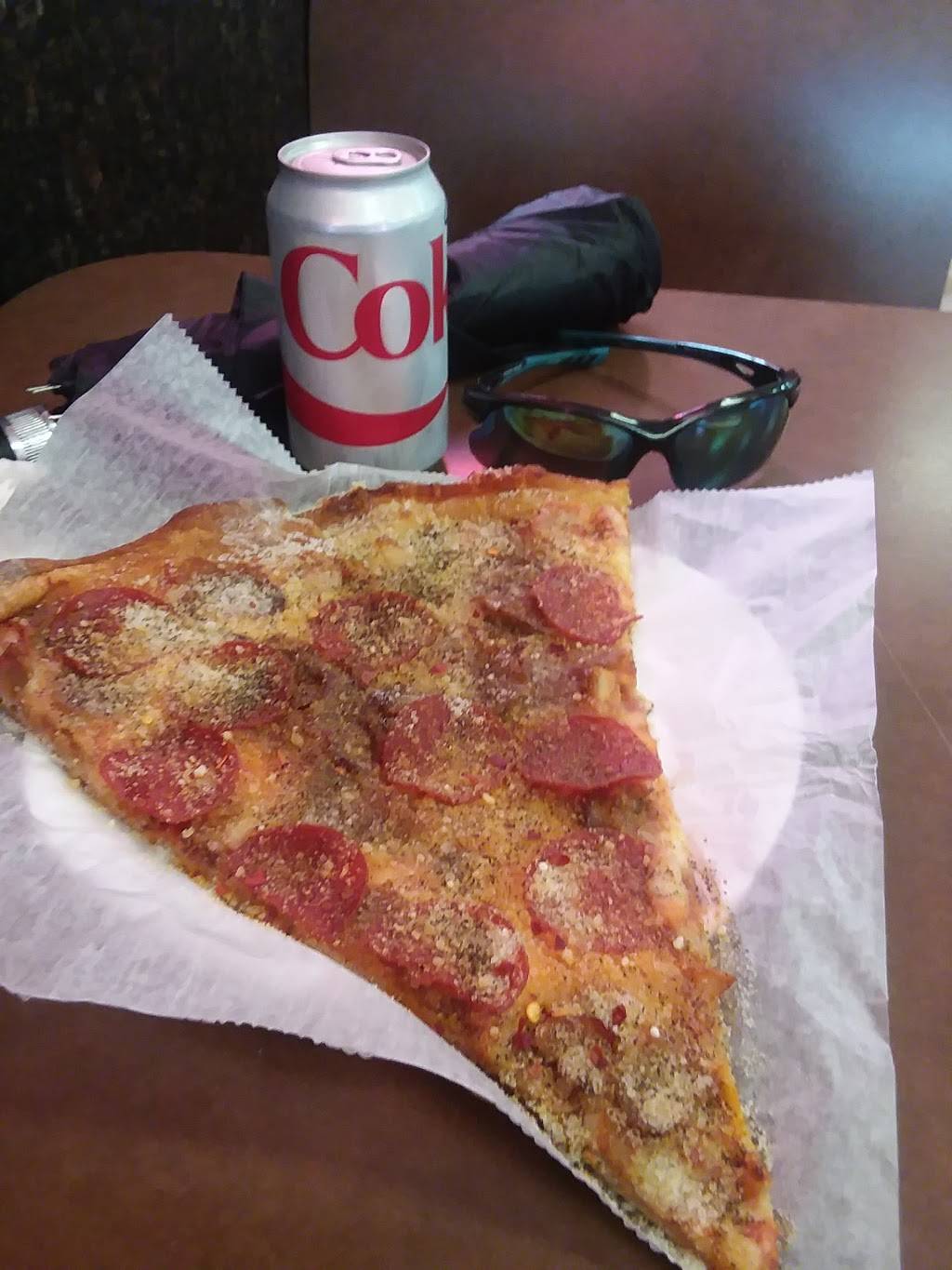Peppinos Pizza | restaurant | 4701 White Plains Rd, Bronx, NY 10470, USA | 7189947543 OR +1 718-994-7543