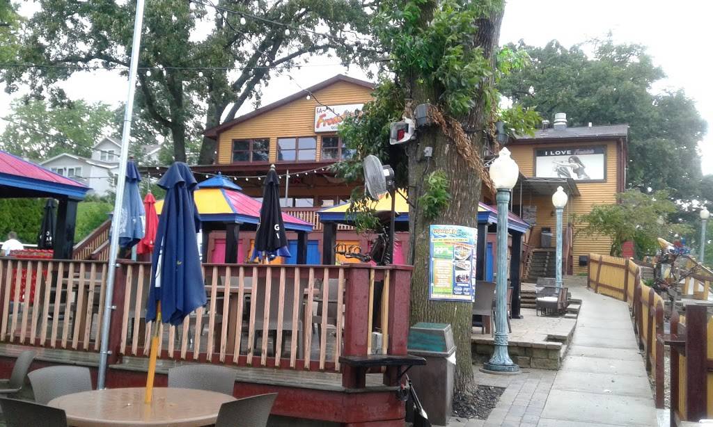 Famous Freddies Roadhouse | restaurant | 510 S, Park Ave, Fox Lake, IL 60020, USA | 8475879677 OR +1 847-587-9677