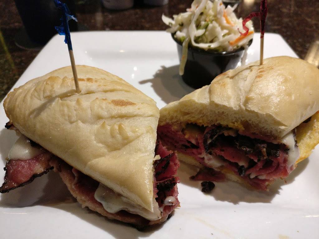 Sammys Original | restaurant | 23221 Lake Center Dr, Lake Forest, CA 92630, USA | 9497162367 OR +1 949-716-2367