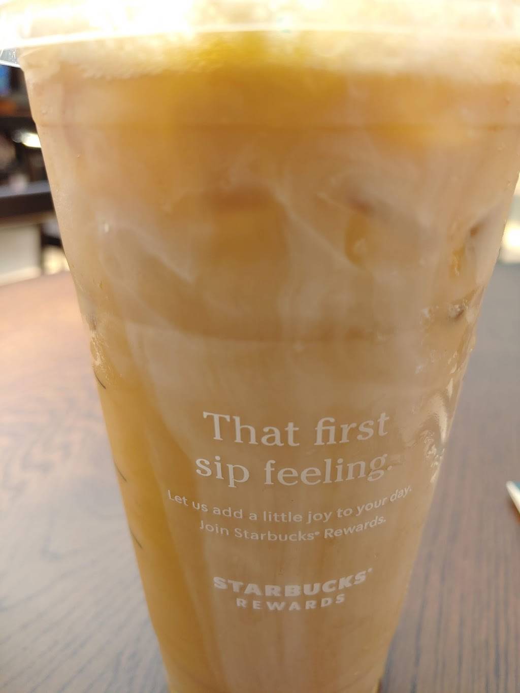 Starbucks | cafe | 700 Paramus Park, Paramus, NJ 07652, USA | 2012616318 OR +1 201-261-6318