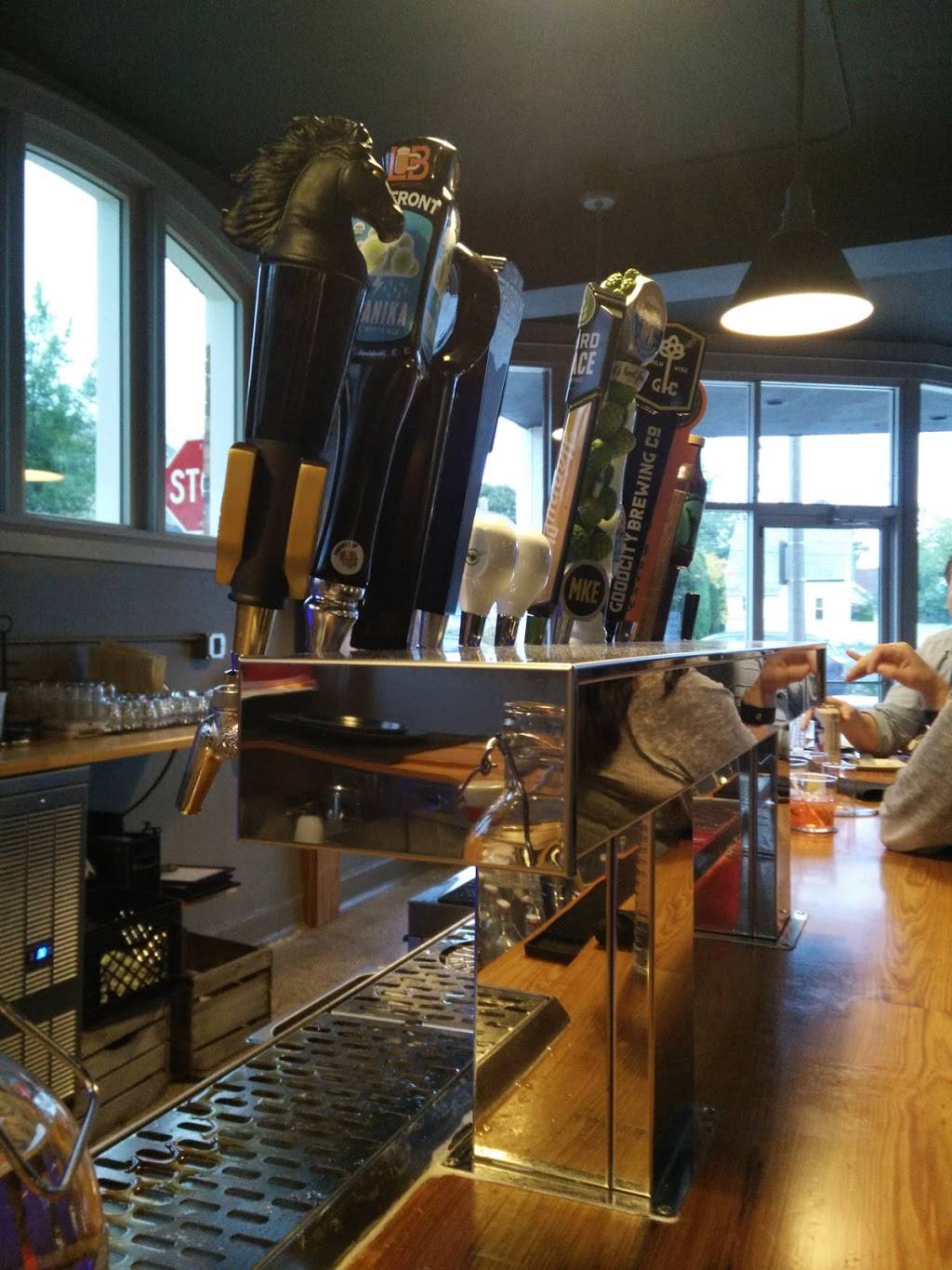 Public Table | restaurant | 5835 W National Ave, West Allis, WI 53214, USA | 4144882948 OR +1 414-488-2948