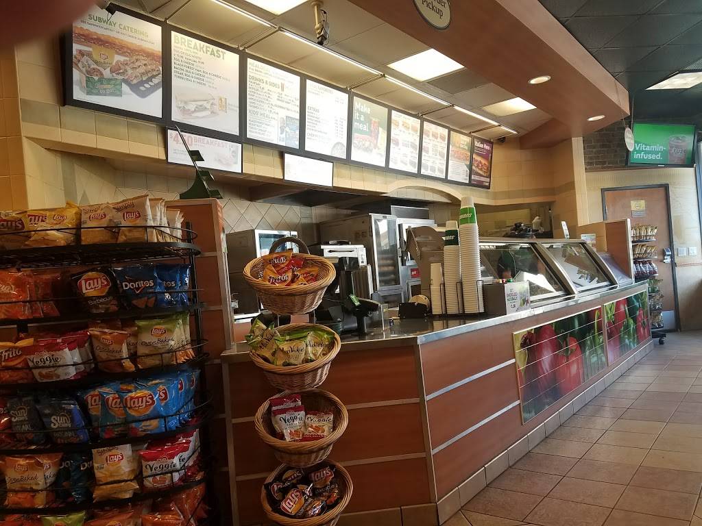 Subway Restaurants | restaurant | 15030 Whittier Blvd #104, Whittier, CA 90603, USA | 5629074007 OR +1 562-907-4007