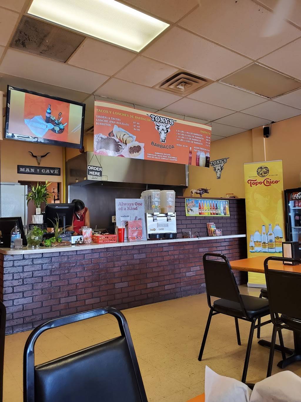 Tonys Barbacoa | restaurant | 12370 Edgemere Blvd #107, El Paso, TX 79938, USA | 9153074137 OR +1 915-307-4137