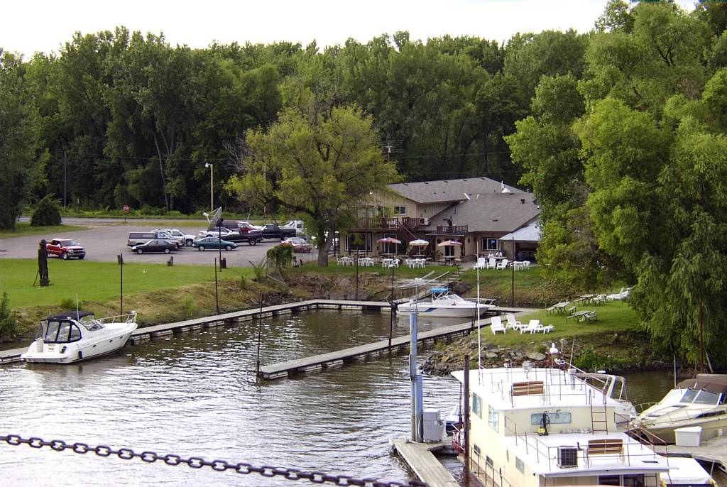 Harbor Bar, Restaurant, Marina | restaurant | N673 825th St, Hager City, WI 54014, USA | 7157922417 OR +1 715-792-2417